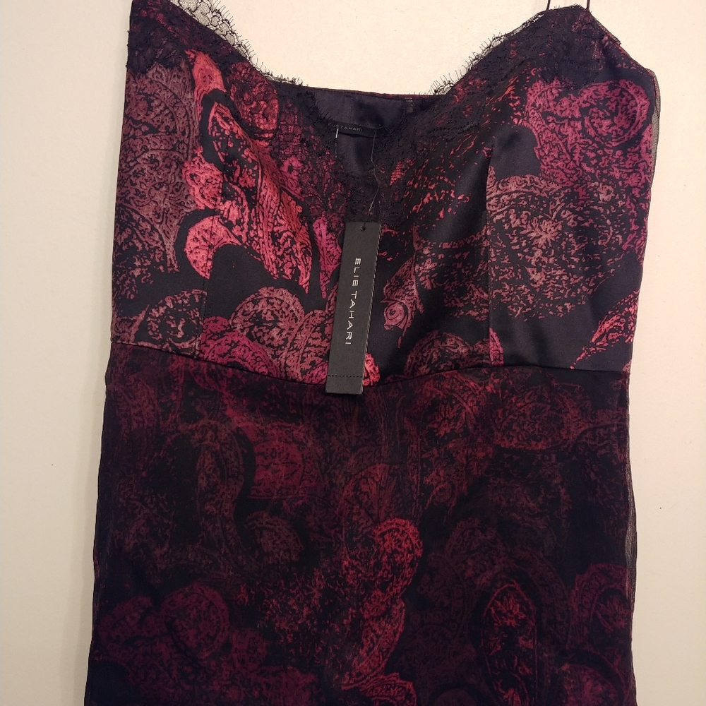 Elie Tahari chemise top